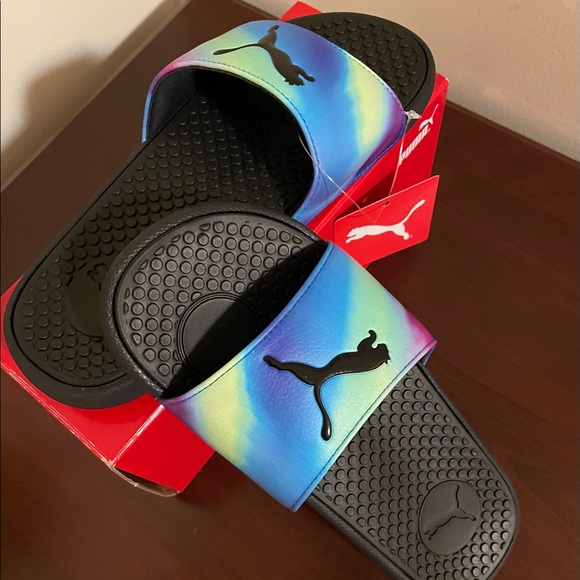 Puma Slides - Picture 3 of 5